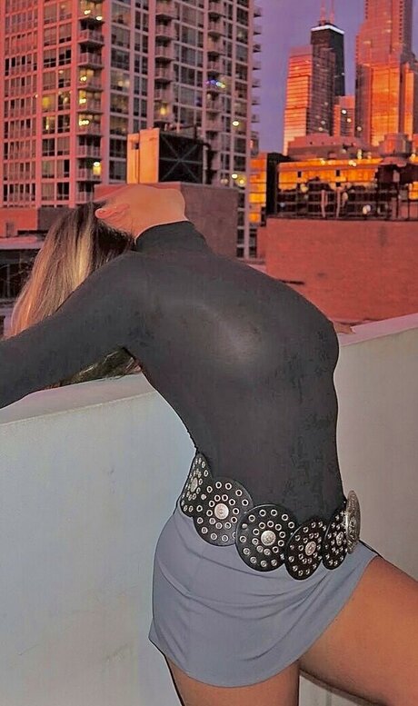 Tiffany Nguyen erotische porno galerien