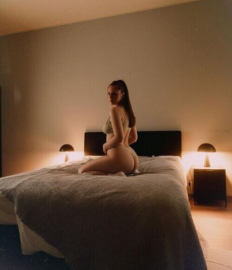 s sses rot schauspielerin hd bild