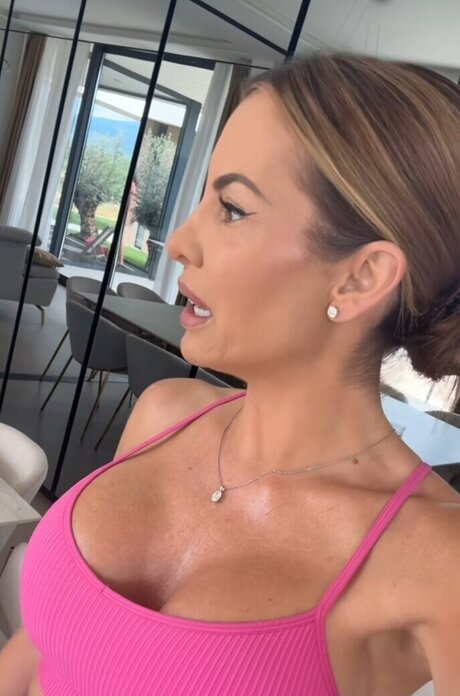 Anna Maria Ferchichi kunst nette foto