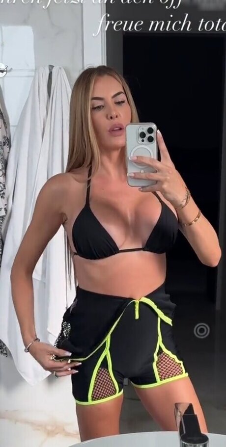 Anna Maria Ferchichi pornostar schöne galerie