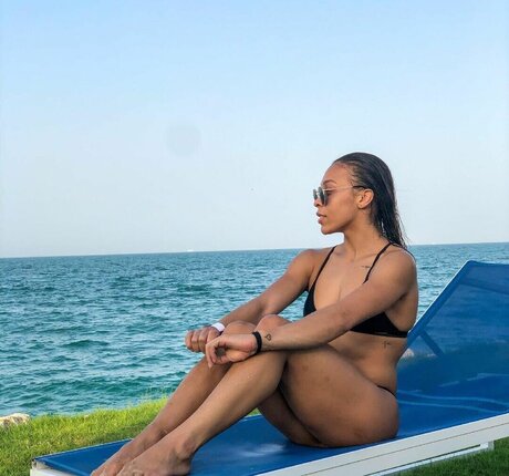 Lorrane Dos Santos erwachsene nette galerie