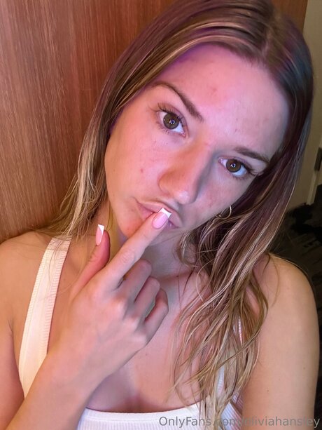 Oliviahansley schauspielerin top galerie