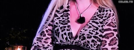 Wollnys hd erotische galerie