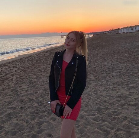 Wollnys pornostar nackte foto