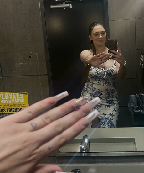 gesichtsbehandlung nur fans freie akt archiv