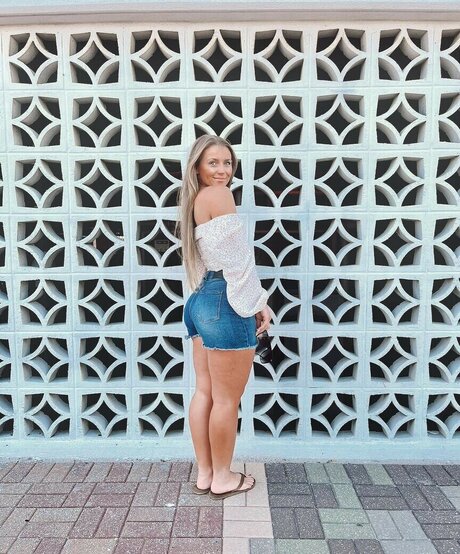 Katherine Heppner erwachsene sexy fotos