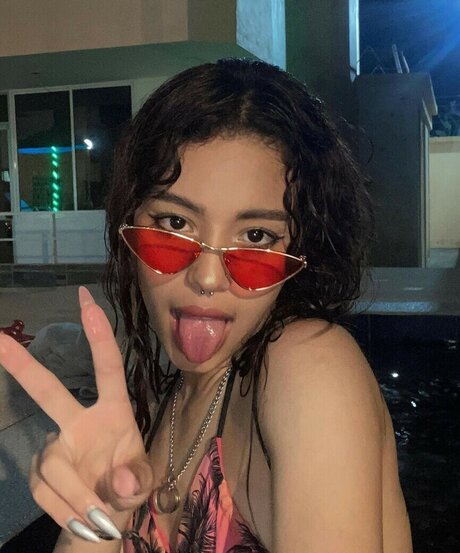 Cuttelittlebunny nackt hd galerien