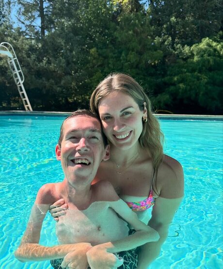 Hannah Aylward schöne galerie