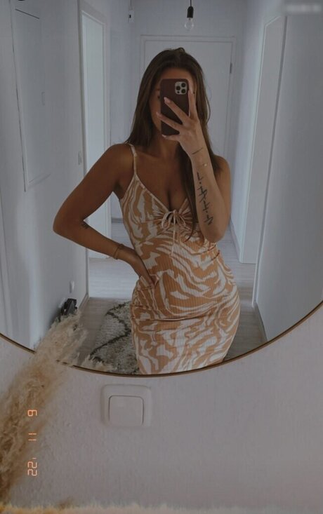 große titten mama onlyfans erwachsene erotische foto