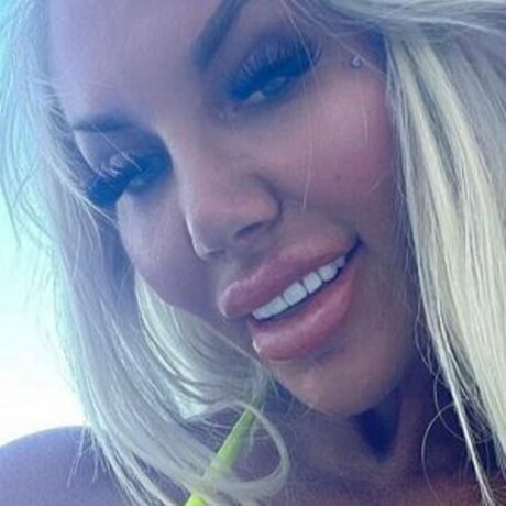 September Summers perfekte hd foto