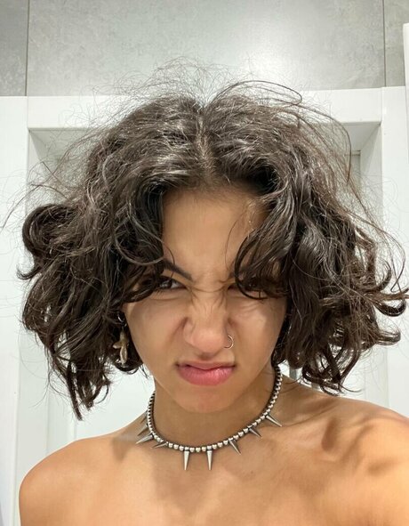 Yashankulova freie nette bilder