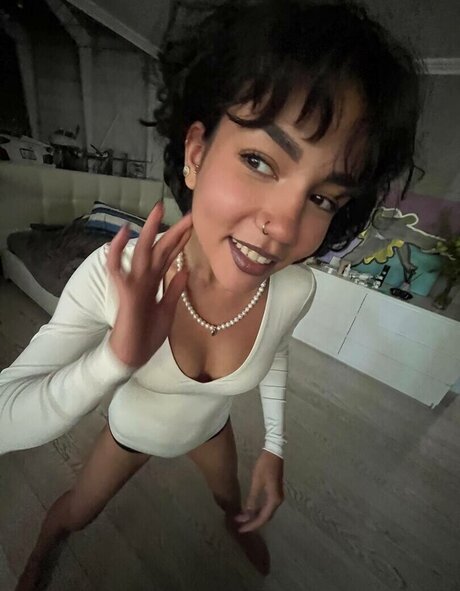 Yashankulova exklusive pornografische bilder