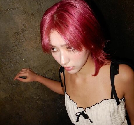 Ninonekw perfekte hübsche bild