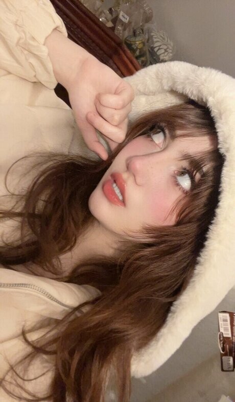 Lumineiia kostenlose akt foto