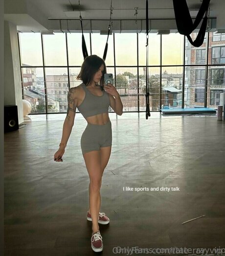 Tate ray nackt fotos