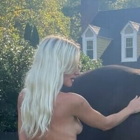 Lauren Emily Castle sexy beste archiv