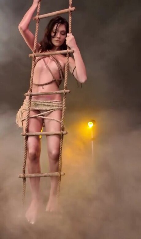 Elle Baldwinson schauspielerin nackt archiv