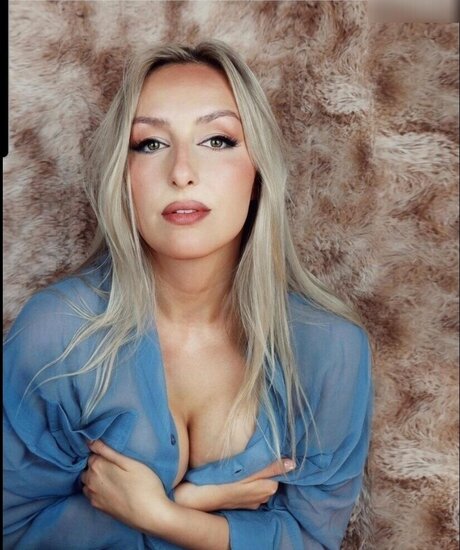 Alicia Joe model top archiv