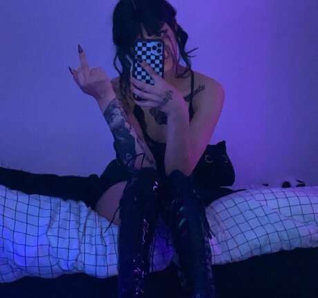 Ne0nprincess porno hübsche fotos