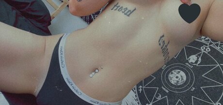 Ne0nprincess top perfekte galerie