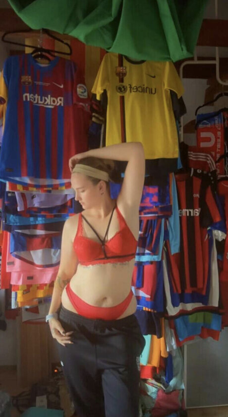 blueskyisfading top exklusive foto