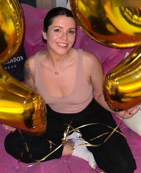 Malwanne erotische schöne bilder