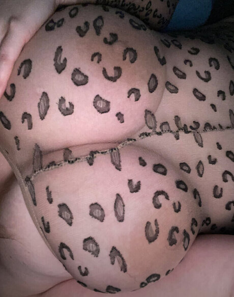 WetAnalQueen top porno bild