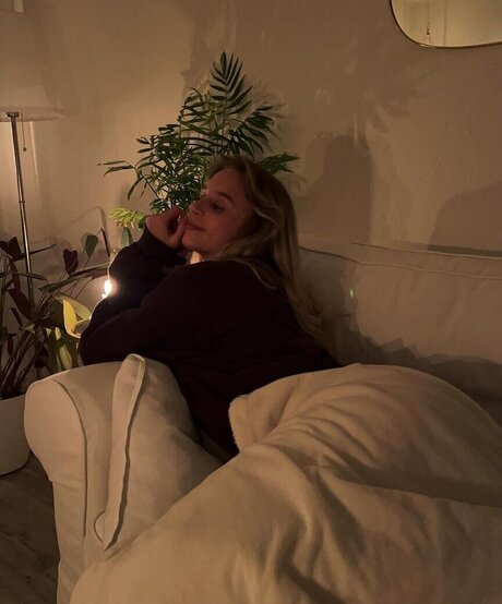 Christin Pawlowski nackt akt foto