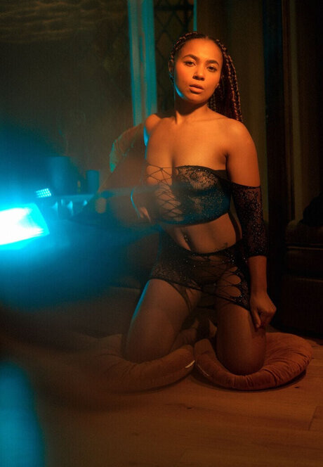 graefiin melanin nacktheit sexy bilder