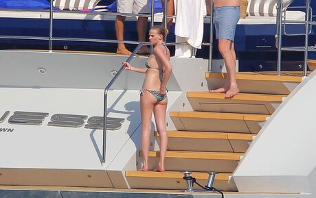 Lara Stone porno schöne galerien