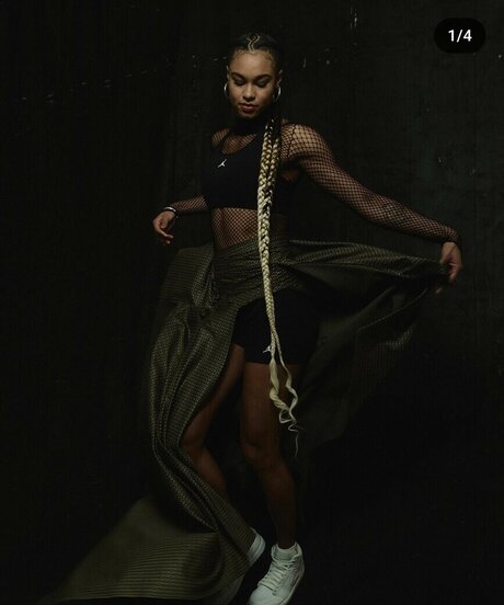 Satou Sabally kunst bilder