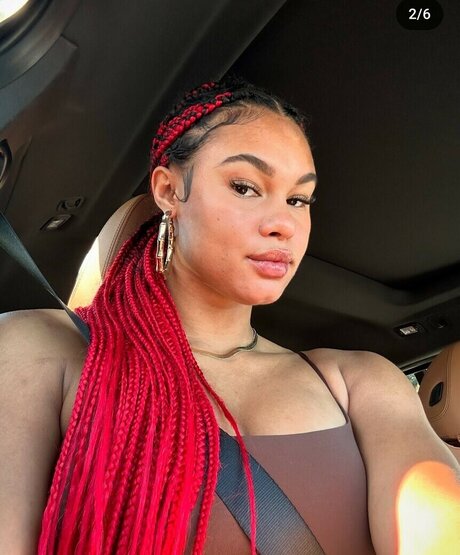 Satou Sabally model akt fotos