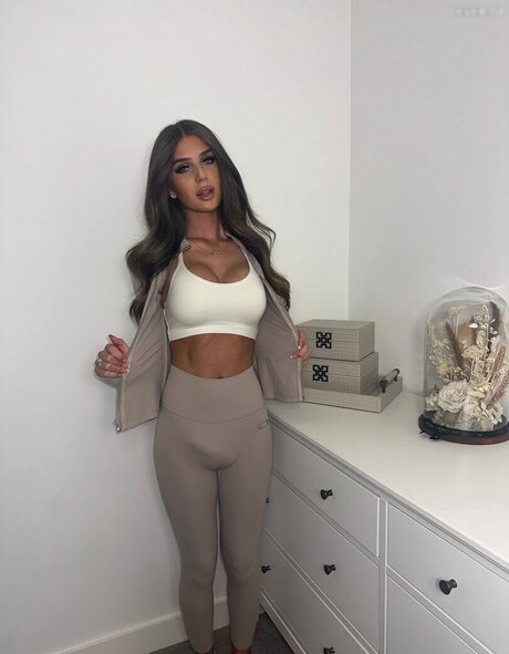 Stella Francis heiße xxx bilder