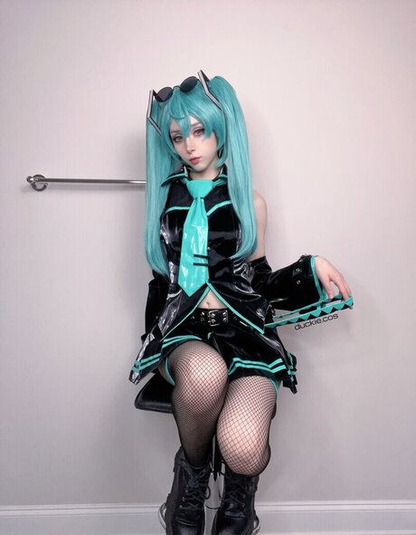 Duckie Cos sexy xxx archiv