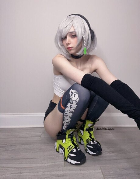 Duckie Cos sexy foto