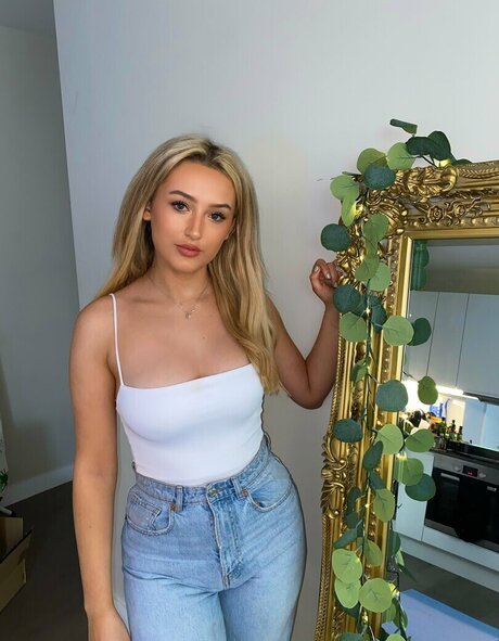 Kiera Bridget schauspielerin porno bild