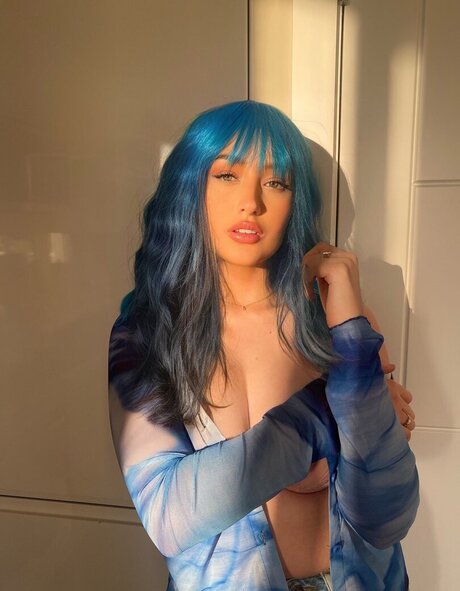 Kiera Bridget xxx top foto