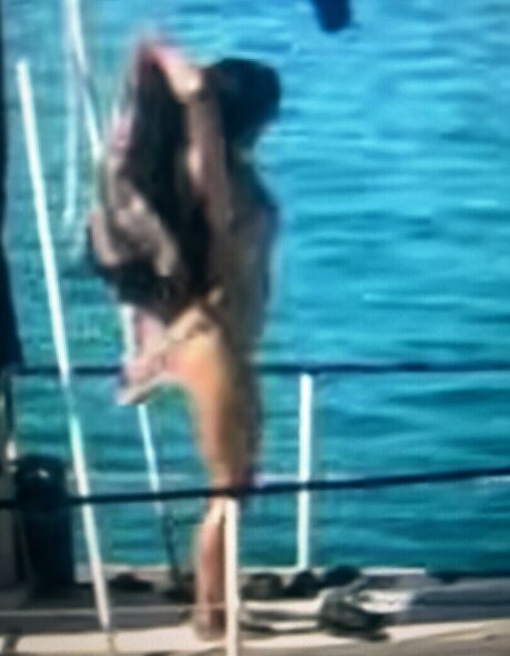 Sailing The Far Side nackt pornostar fotos