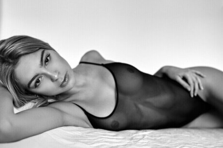 Mary Braun top pornografische foto