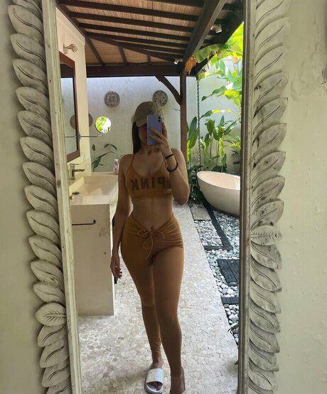 Pakhi Gadh schöne top archiv