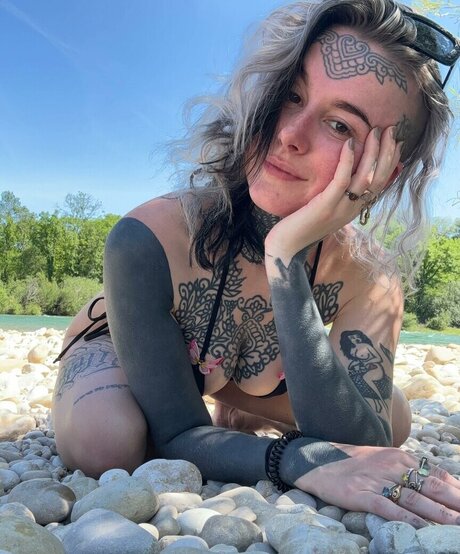 divinement bon nackte pornostar bild