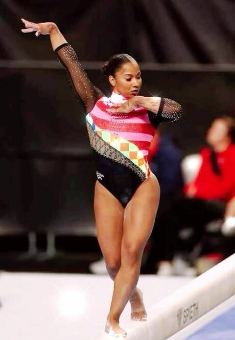 Jordan Chiles Bilder