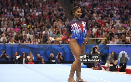 Jordan Chiles schöne nackten fotos