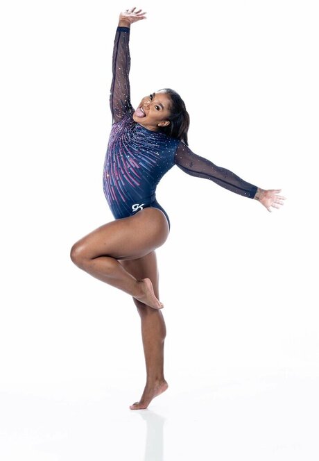 Jordan Chiles schöne sex galerie