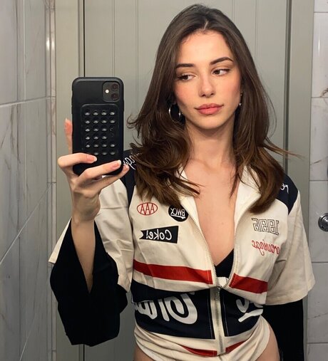 ebrarkrbkn nacktheit erotische galerie