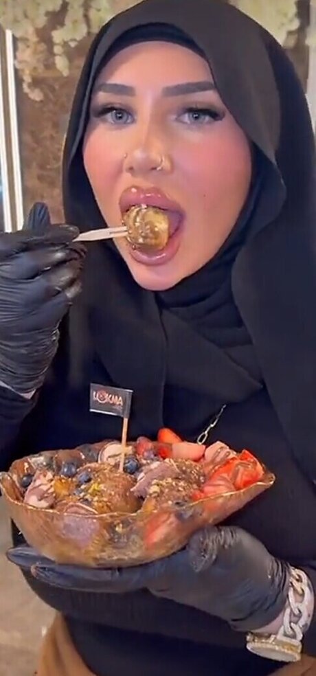 Abir zrk erotische nackte bilder