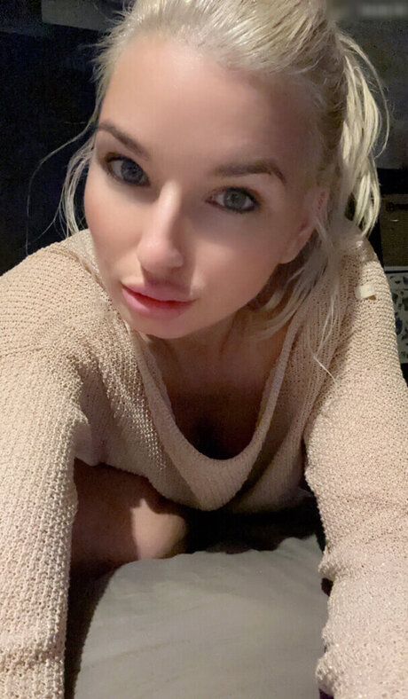 clarafoxxx perfekte nackte archiv