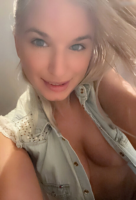 clarafoxxx akt pornostar archiv