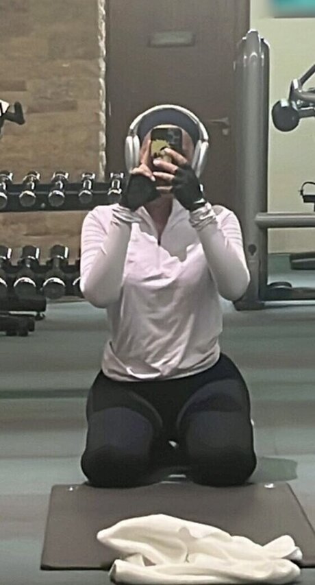 Loredana Zefi top schöne galerie