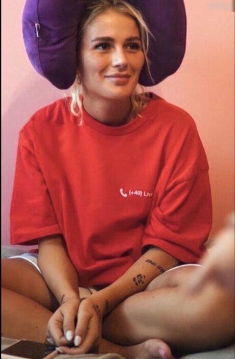 Loredana Zefi sexy beste galerie